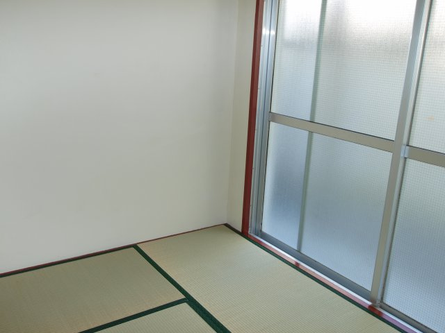 グリーンヒル秀和 の和室