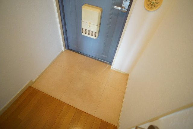 シティコープ新大宮の玄関