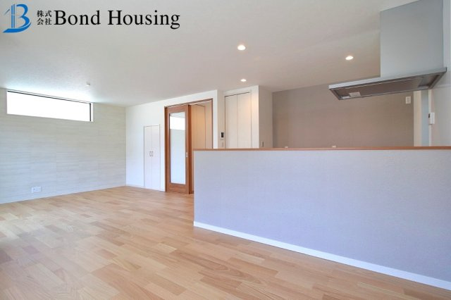 「こだわり設備」「LDK19帖」池上 新築戸建の居間・リビング