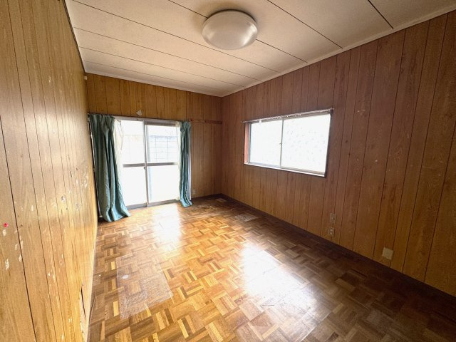 阪南市舞3丁目　中古戸建の洋室