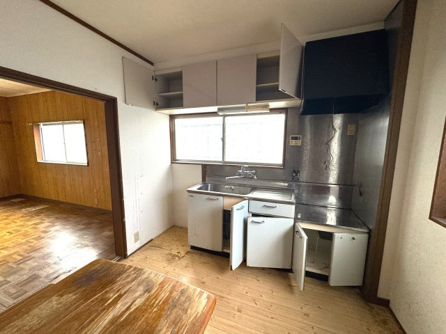 阪南市舞3丁目　中古戸建のキッチン