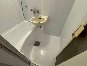 シティパレス学園前P-1の浴室