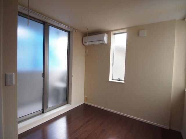 ホワイトスプライト