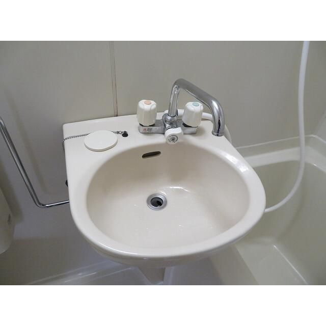 ＡＭＭＳ　ＯＫＡＭＵＲＡの洗面所