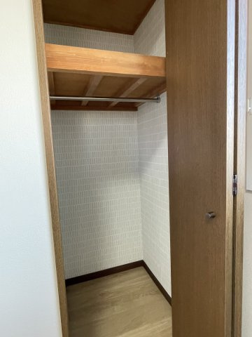 藤和神田町ハイタウンの収納|2026年1月リフォーム済み！北西洋室です。