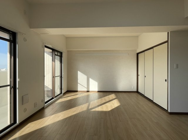 藤和神田町ハイタウンの居間・リビング|2026年1月リフォーム済み！