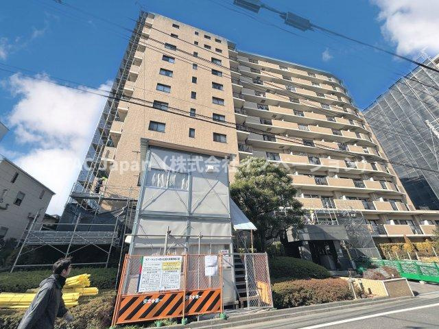 モアクレスト荒川公園ソレーユ館の外観