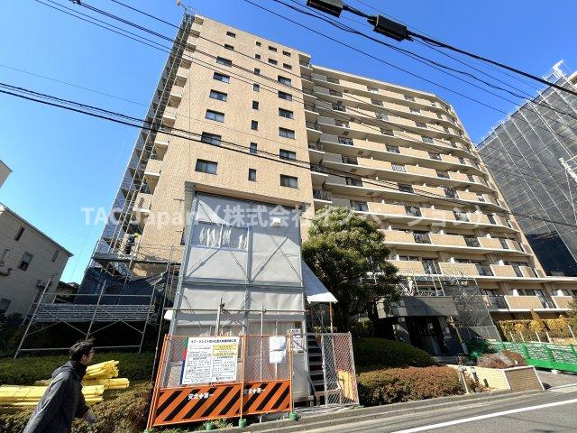 モアクレスト荒川公園ソレーユ館の外観