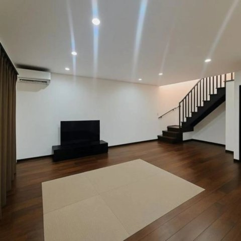 守山市小島町　中古戸建