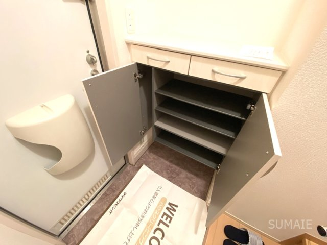 メゾンドエスポワールの収納|玄関収納☆彡