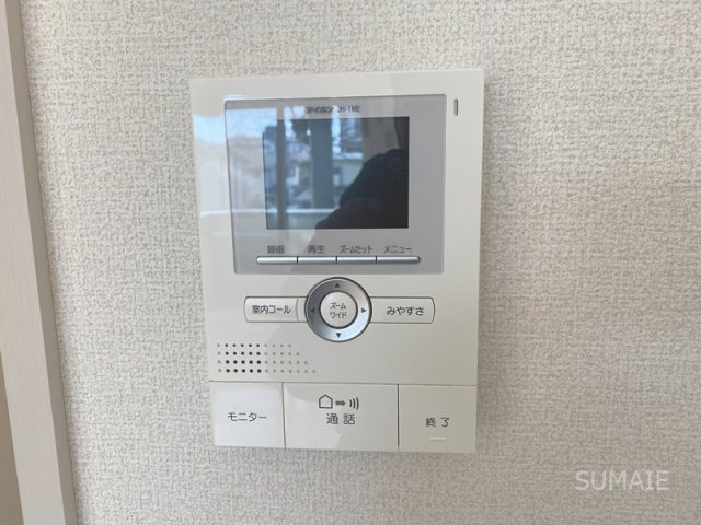 メゾンドエスポワールのセキュリティ|モニター付きインターホン☆