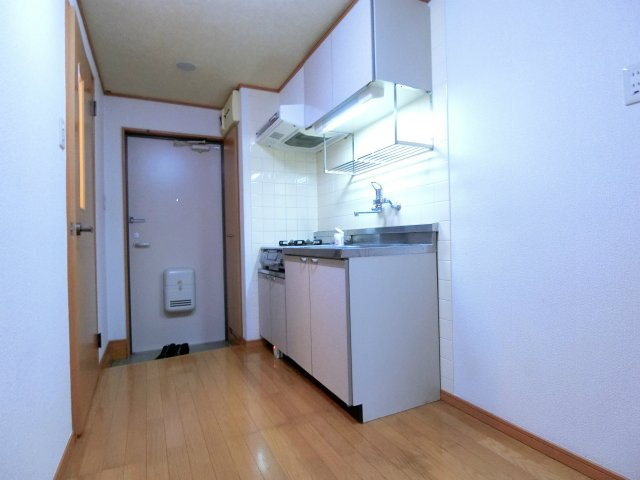 グリーン花水木IIの居間・リビング|使いやすい居間です