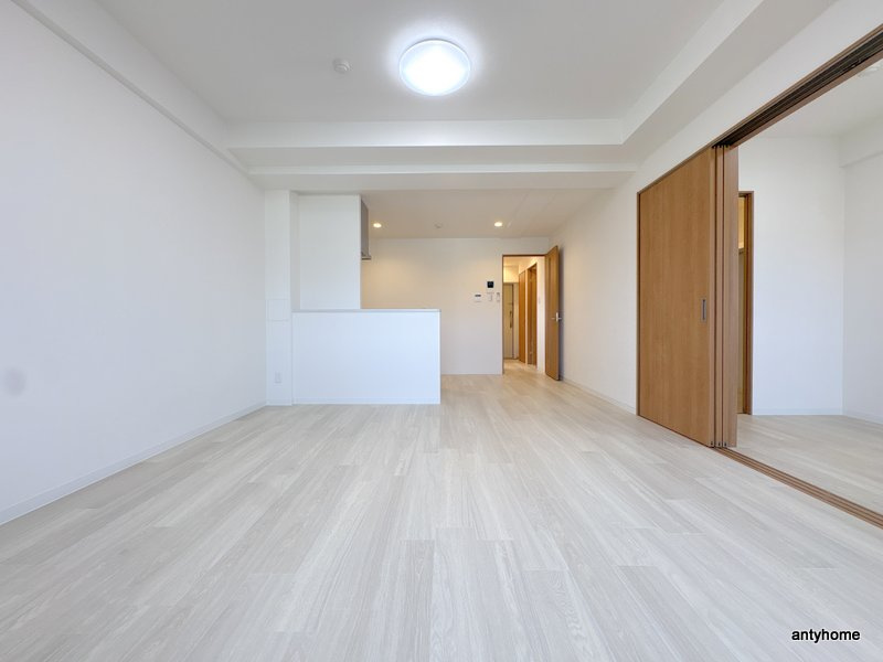 GROOVE豊中レジデンス　仲介手数料無料の居間・リビング