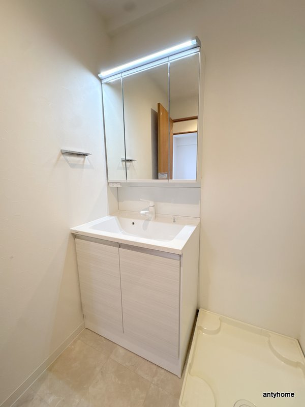 GROOVE豊中レジデンス　仲介手数料無料の洗面所