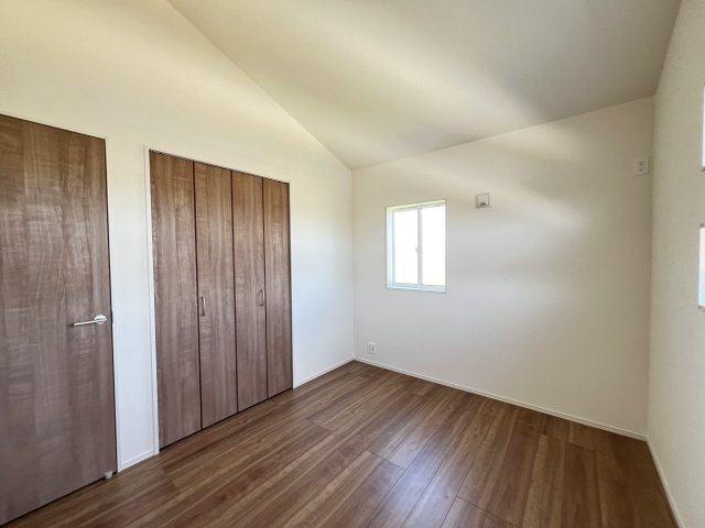 桜井市大福　全４棟の洋室|シンプルで使いやすい洋室。収納付きでお部屋すっきり