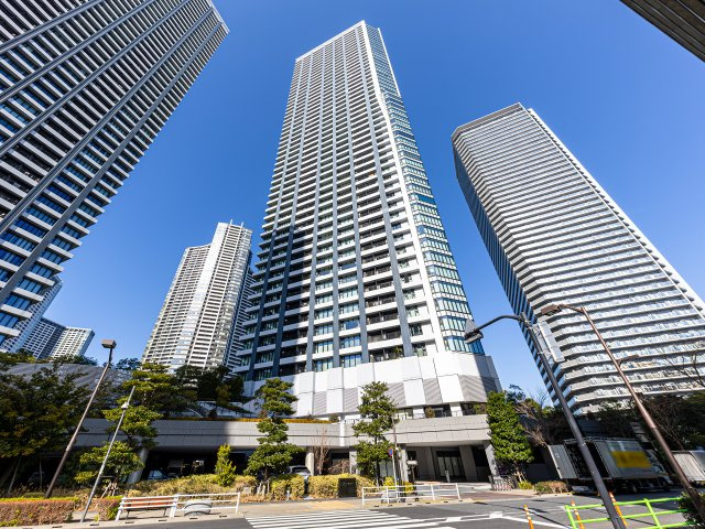 ドゥ・トゥールキャナル＆スパEASTの外観