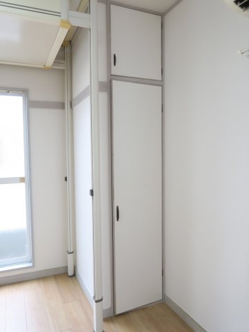 セントラルホームの居間・リビング