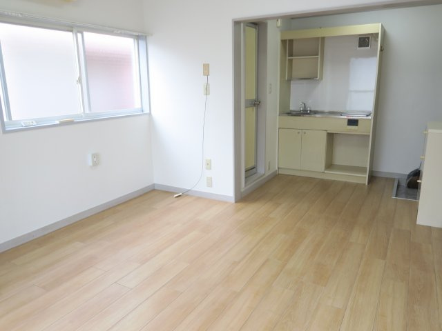 セントラルホームの居間・リビング