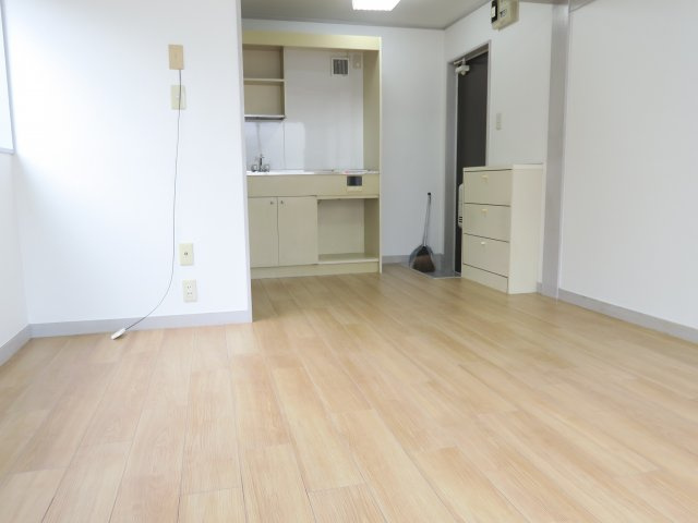 セントラルホームの居間・リビング