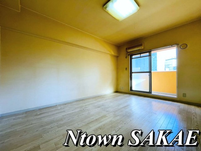 【その他】 | カサグランデ新栄 | ゆったりとした居間です