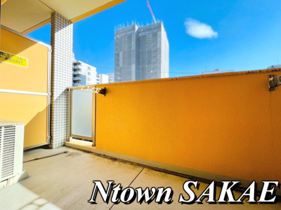 【バルコニー】 | カサグランデ新栄 | 外からの目が気にならないバルコニーで洗濯物が干せます