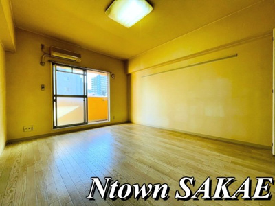 【居間・リビング】 | カサグランデ新栄 | おしゃれな居間です