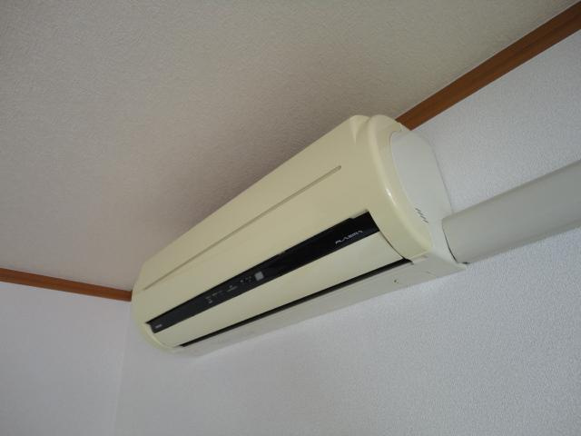 【設備】 | ヴィレッジ名草 | エアコン