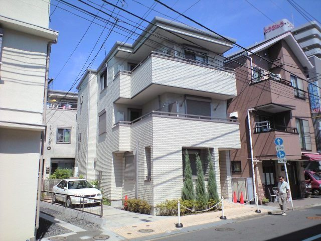 メゾン　シリウスのエントランス|耐震耐火旭化成ヘーベルメゾン　駅近徒歩１分