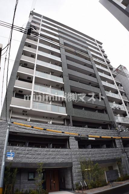 プレサンス京町堀ノースの外観