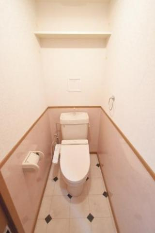 ミレーニア・Mのトイレ|【駅近く】トイレ（温水洗浄便座・手洗い付き）、とても綺麗で清潔感があります♪
