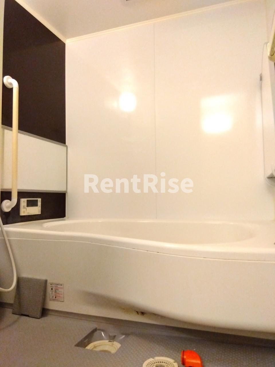 ラ・グラシューズの浴室