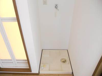 メゾンドゼフィールの設備|室内洗濯機置き場