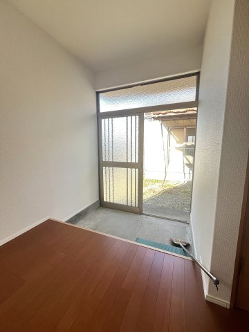 ウエストビレッジの玄関