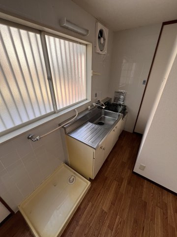 エーコープラッツのキッチン|きれいなキッチンです