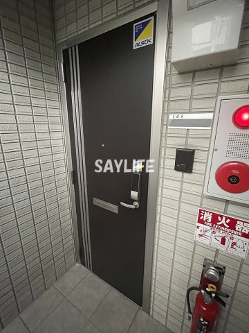 ラフィーネ徳庵の玄関