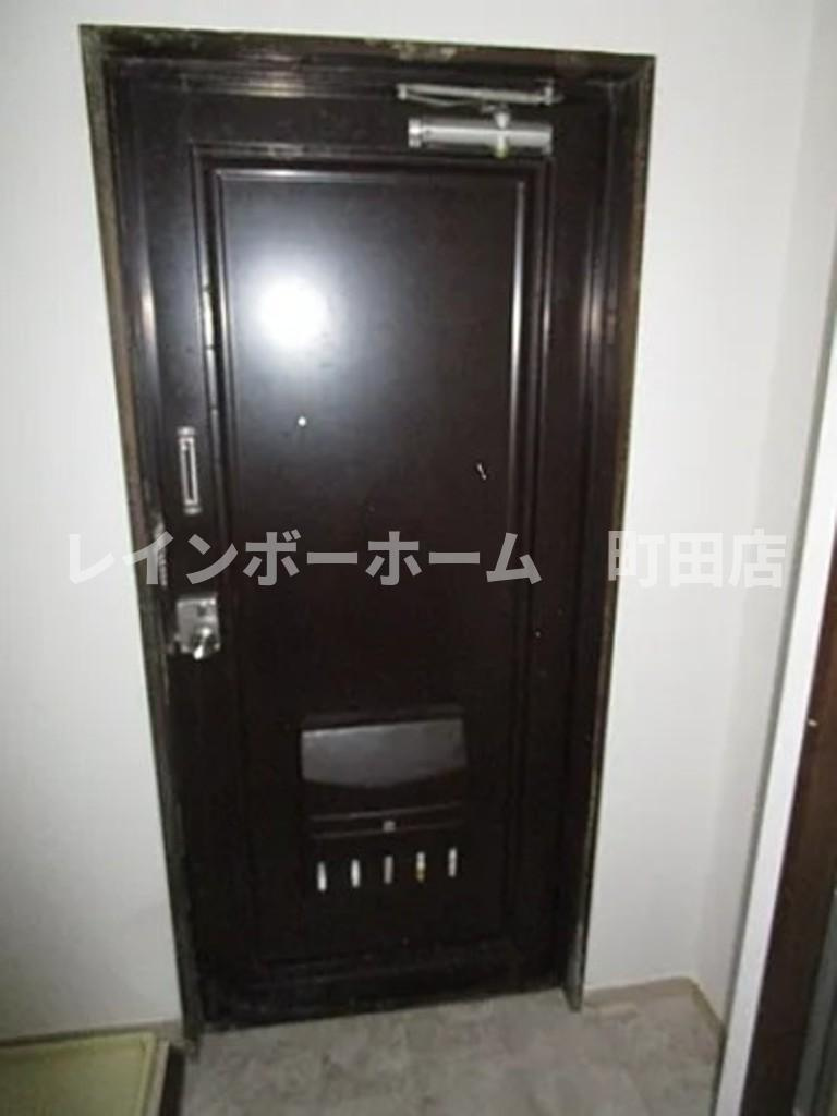 インベストメント忠生※初期費用分割あと払いサービス利用可能物件の玄関