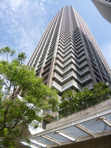 晴海アイランドトリトンスクエアビュータワーの外観