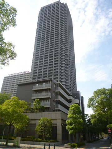 晴海アイランドトリトンスクエアビュータワーの外観