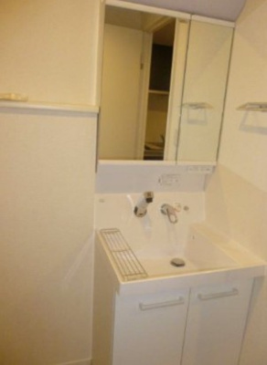 【洗面所】 | Viesen Schloss