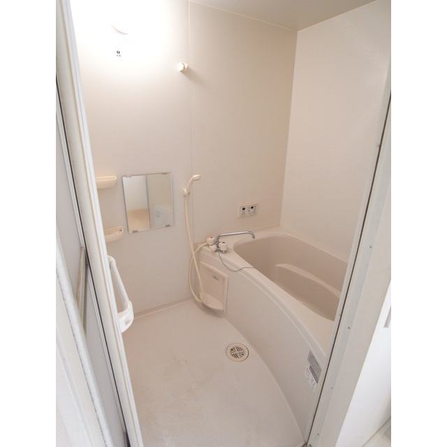 レガロ上津Bの浴室|ゆったり過ごせるお風呂です