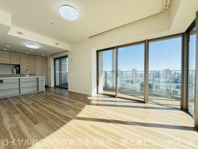 【居間・リビング】