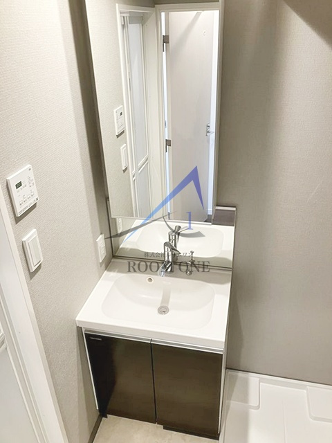 ＲＥＬＵＸＩＡ新大橋　Ｒｉｖｅｒ　Ｓｉｄｅの洗面所|洗面台です。