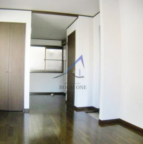 カーサエルモソの居間・リビング|洋室のお部屋です。