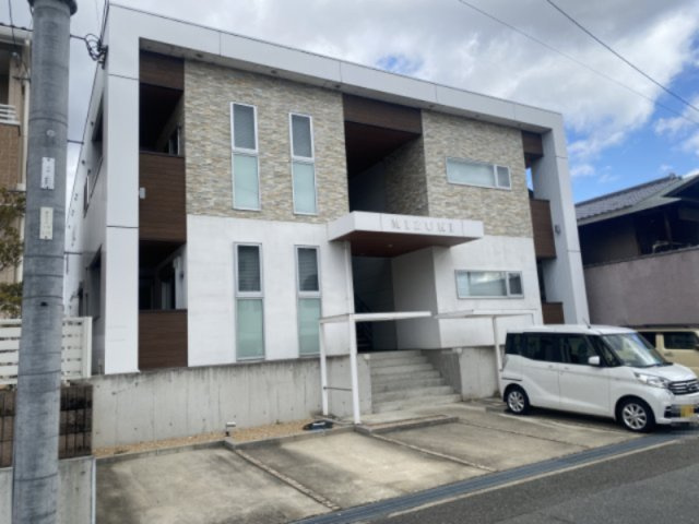 姫路市西夢前台１丁目のアパート