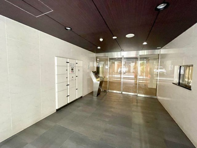 【エントランス】 | レジディア四谷三丁目