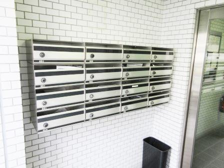 日興パレス西巣鴨公園のロビー