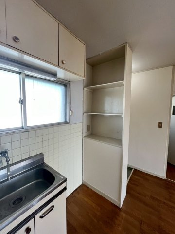 ハイツ寿の内装