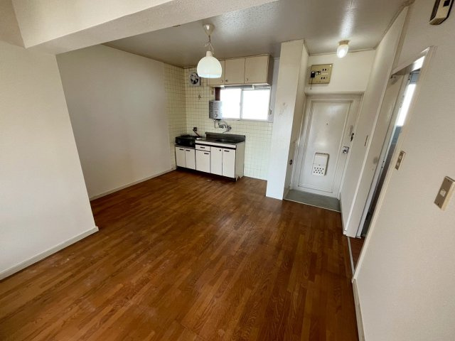 ハイツ寿の内装