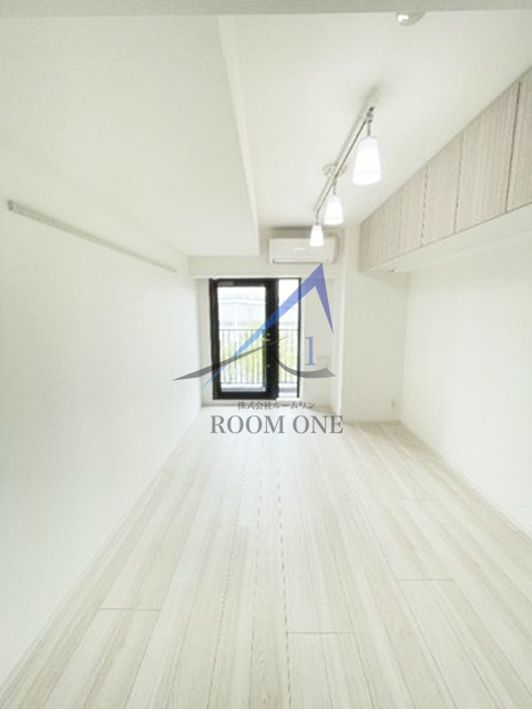 ブライズ北綾瀬の居間・リビング|洋室のお部屋です。