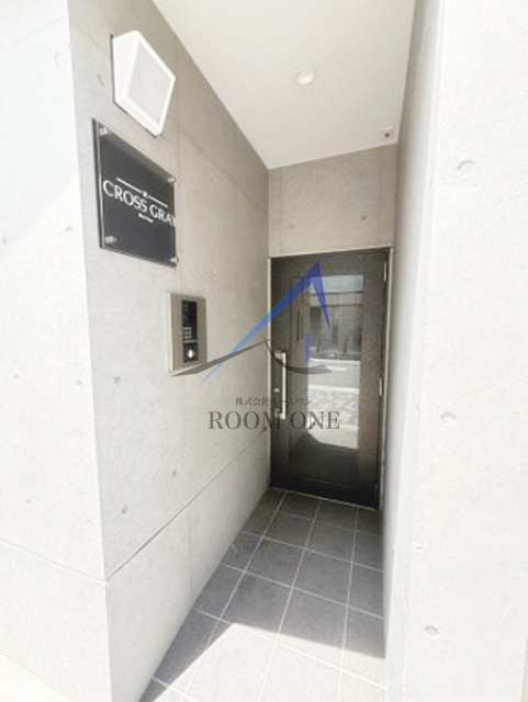 Ｃｒｏｓｓ　Ｇｒａｙ町屋のエントランス|エントランスです。